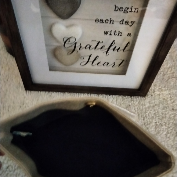 Victoria Secret Make-up Bag - Picture 2 of 2